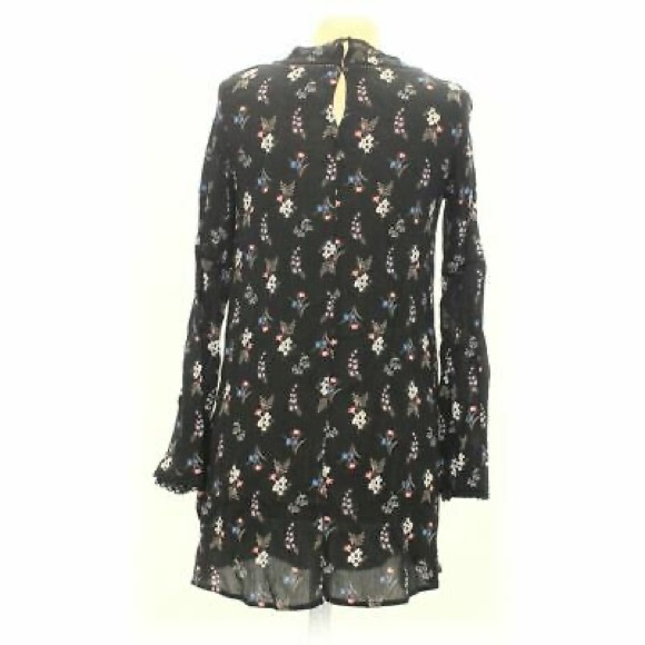 H&M Floral Trumpet Sleeve Dress - Picture 10 of 10